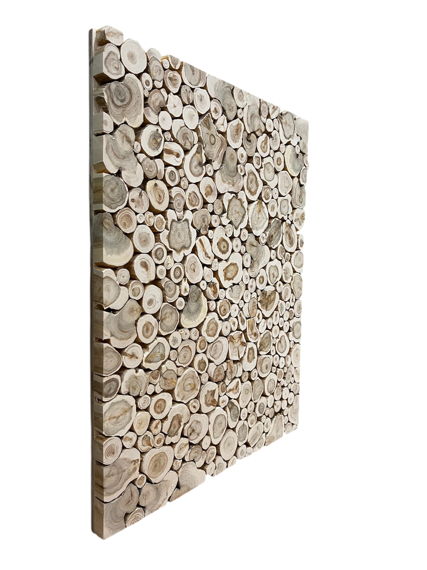 Kadiķa pirts interjera detaļas elegantai un harmoniskai pirts videi